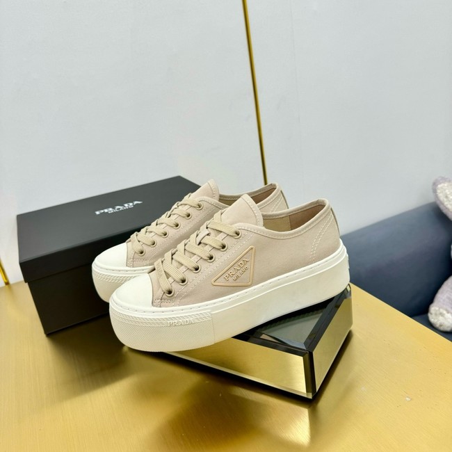 Chanel Downtown Bold leather sneakers 45033-1