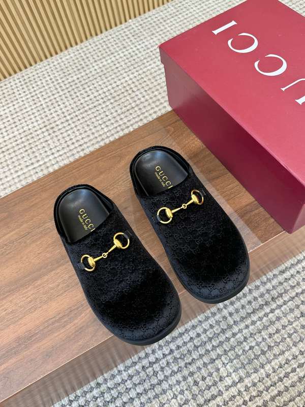 Gucci Shoes GUS00882 Heel 2CM