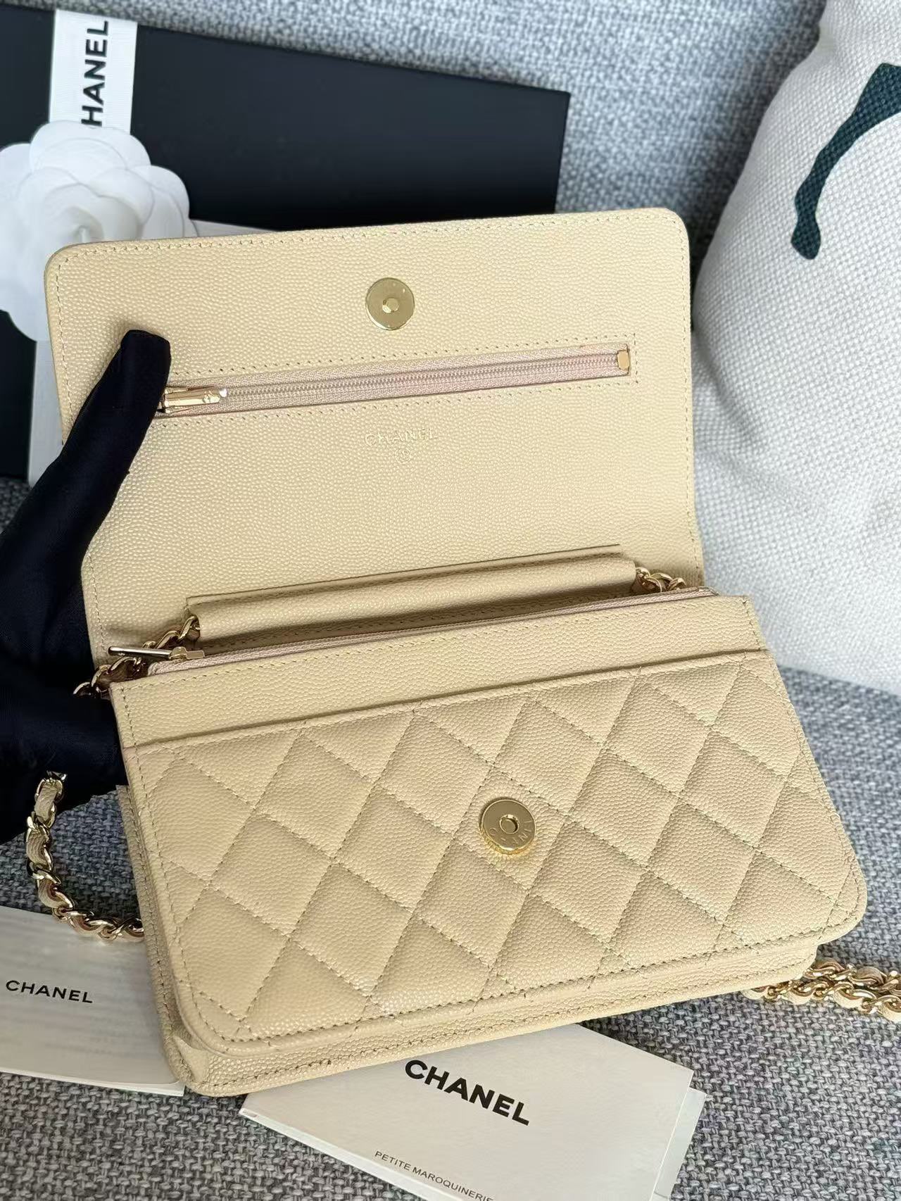 Chanel WOC Original Caviar Leather Flap cross-body bag CF33814 Beige Gold chain