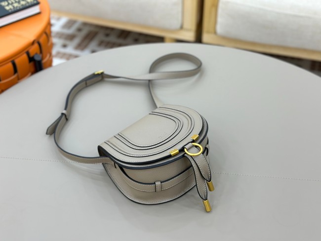 Chloe MARCIE small saddle bag 31053 light gray