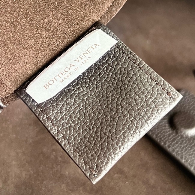 Bottega Veneta Large Campana 844251 Fondant