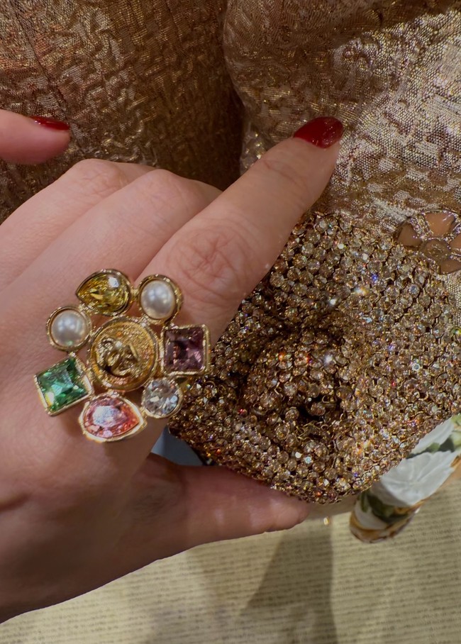 Chanel ring CE81848