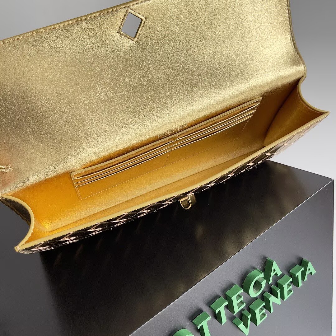 Bottega Veneta Original Leather Long Clutch Andiamo With Handle 741511 Gold 