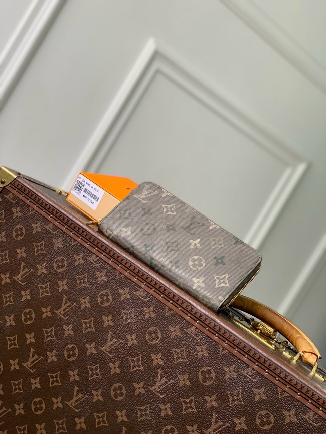 Louis Vuitton Zippy M27056 Khaki