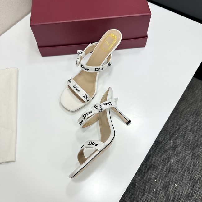 Dior Heeled Sandal with JAdior Straps Embroidered Cotton KCO538NV-6
