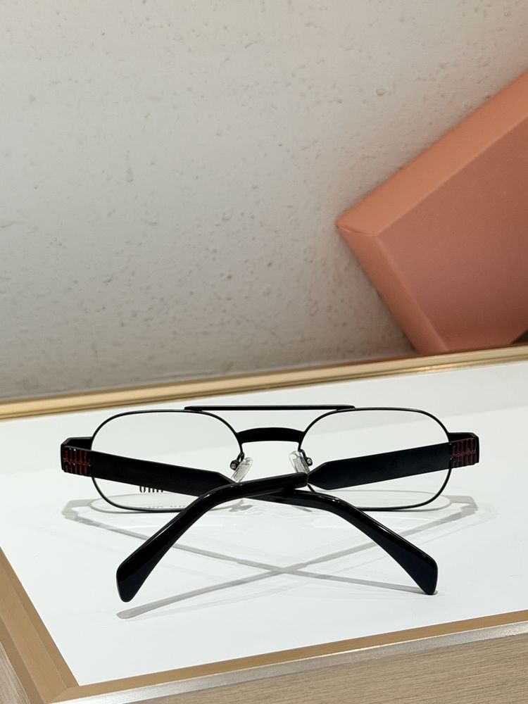 miumiu Sunglasses MMS00016-1
