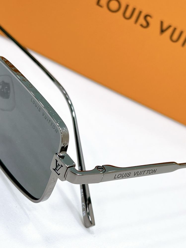 LV Sunglasses LVS00011-1